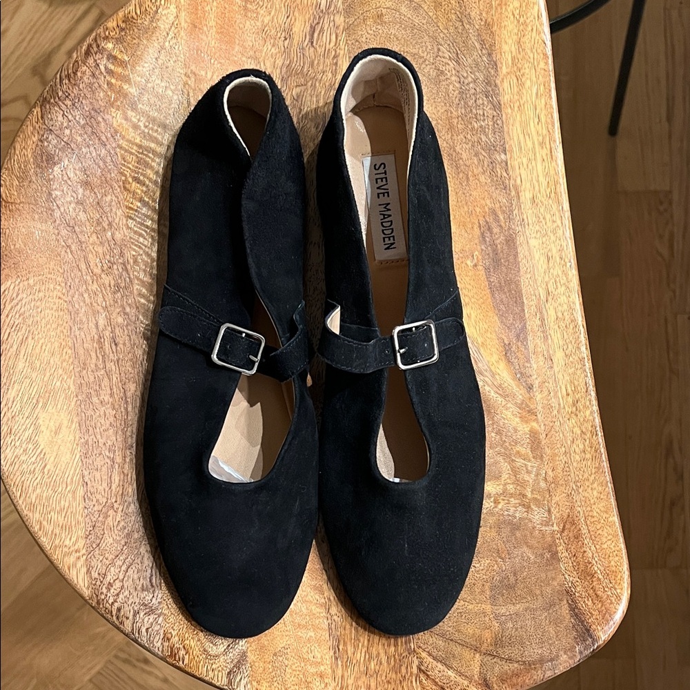 Steve Madden Black Suede Mary Jane Buckle Flats